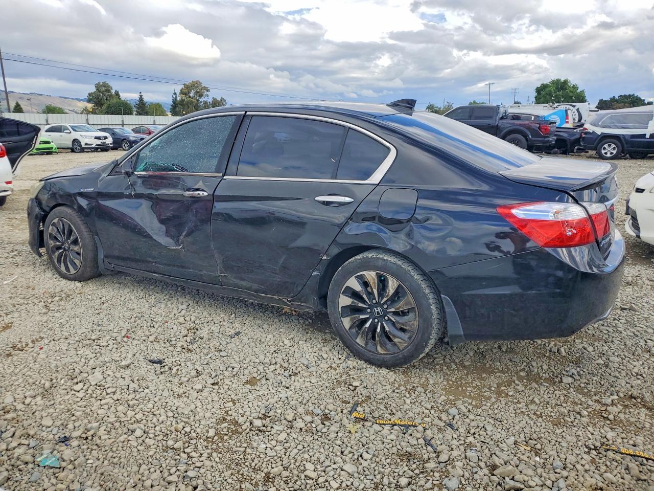 2014 Honda Accord Hybrid - Фото 2