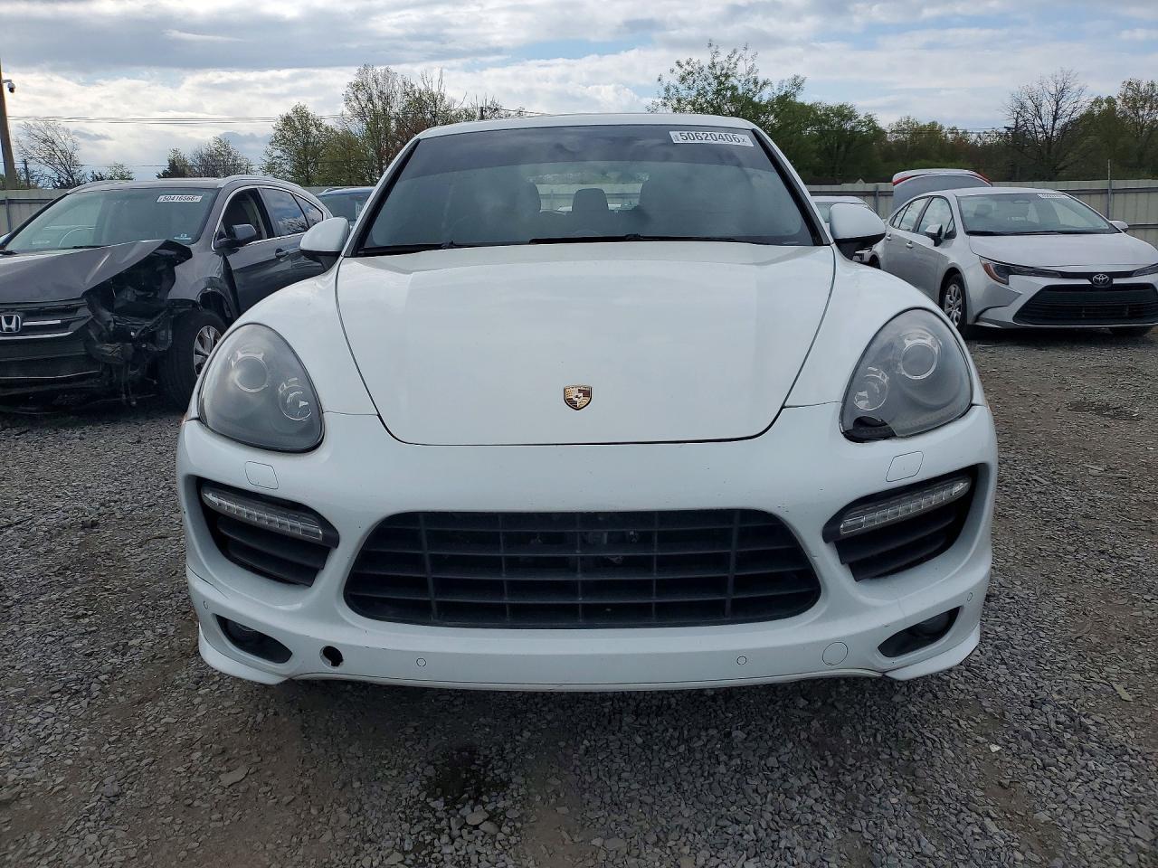 2012 Porsche Cayenne Turbo - Image 5