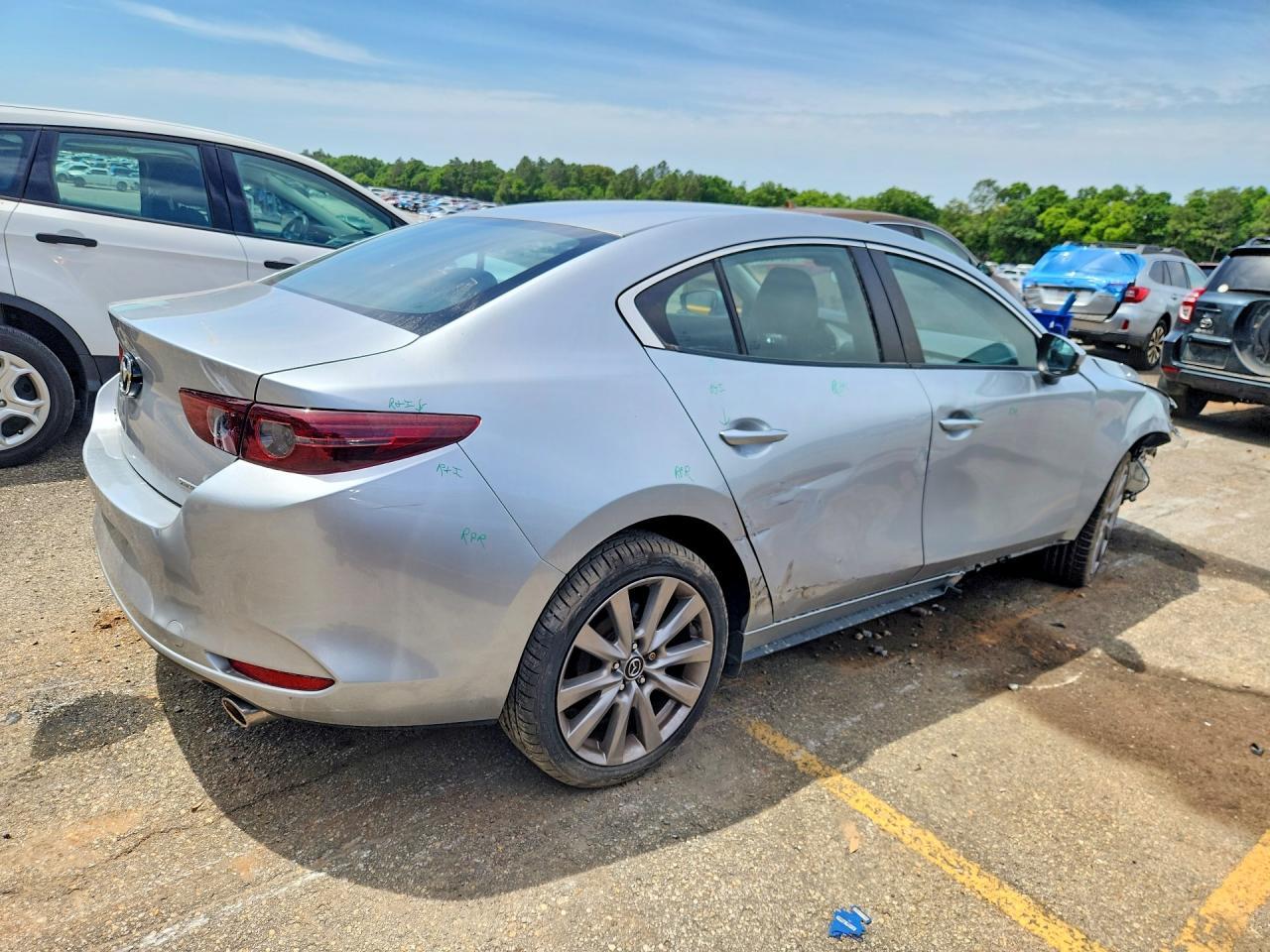2021 Mazda 3 Select - Image 3