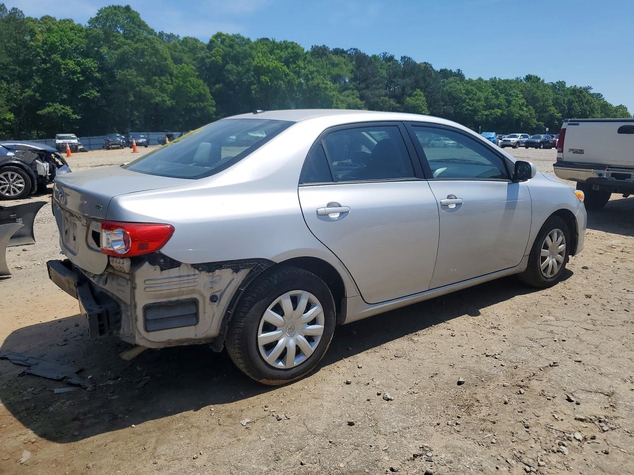 2011 Toyota Corolla Le - Фото 3