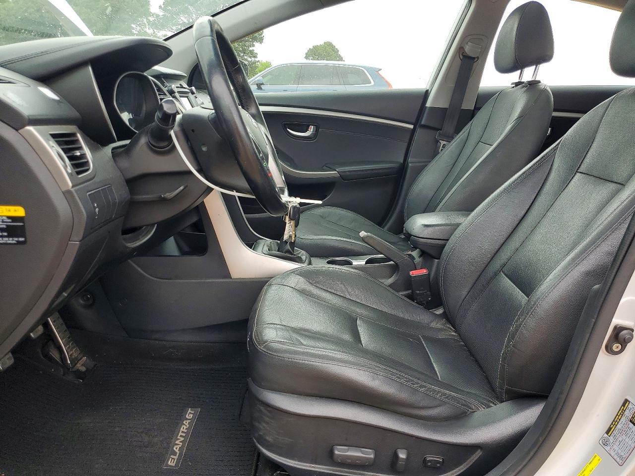 2013 Hyundai Elantra Gt Base - Image 7