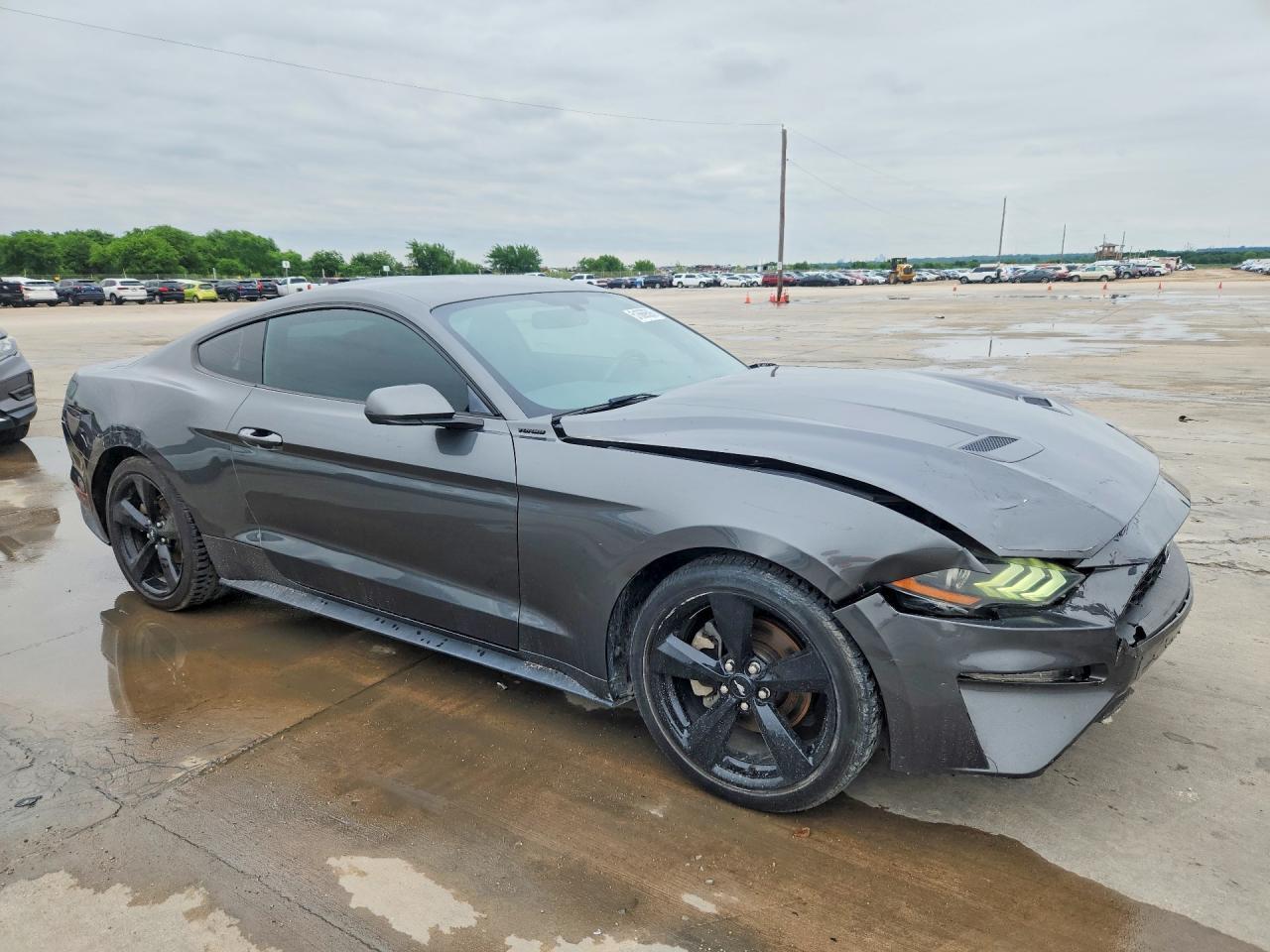 2018 Ford Mustang - Image 4