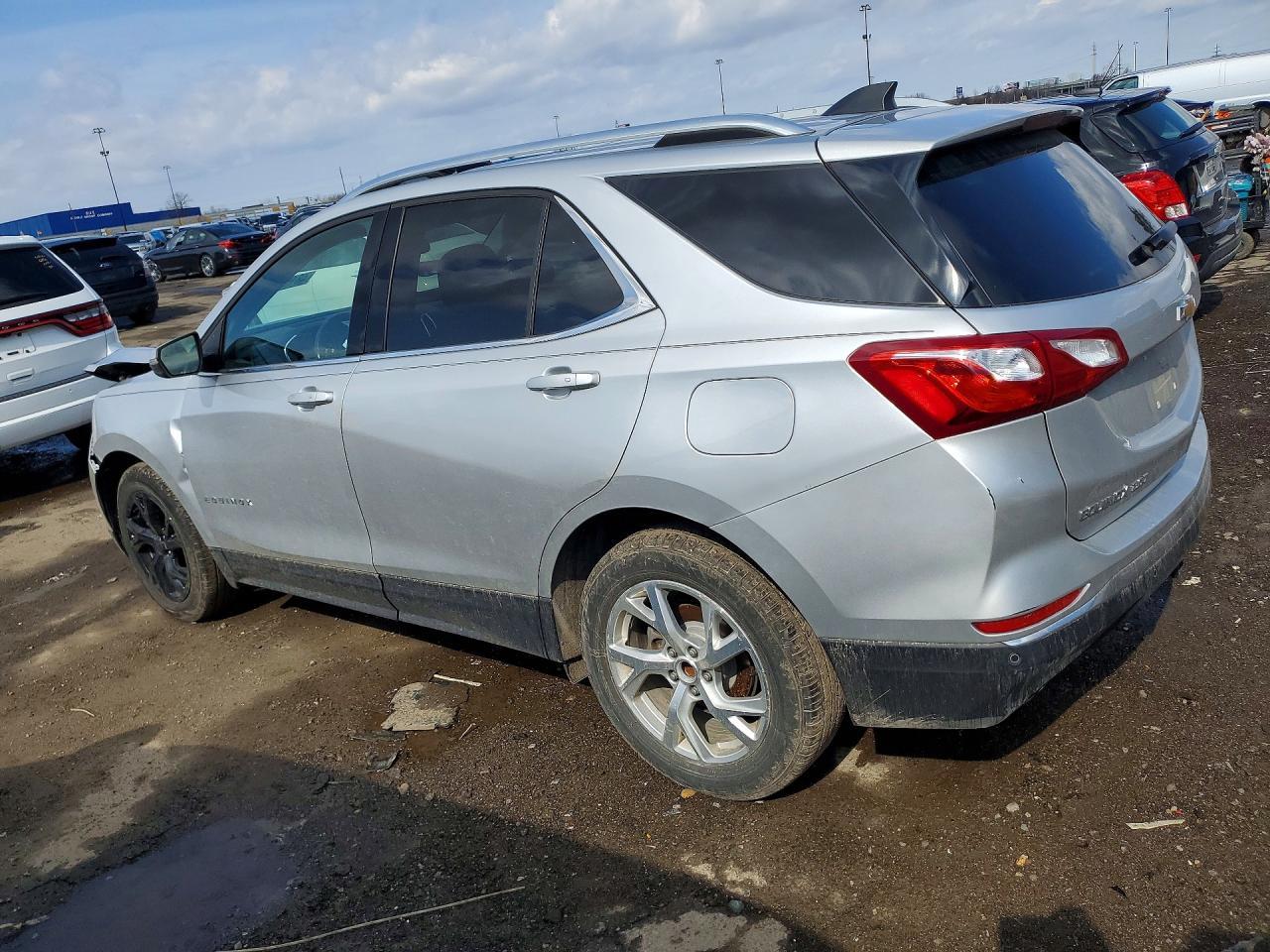 2019 Chevrolet Equinox Lt - Фото 2