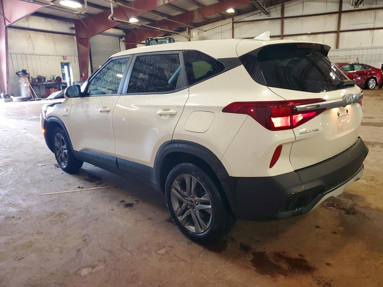 2023 Kia Seltos Lx - Фото 2
