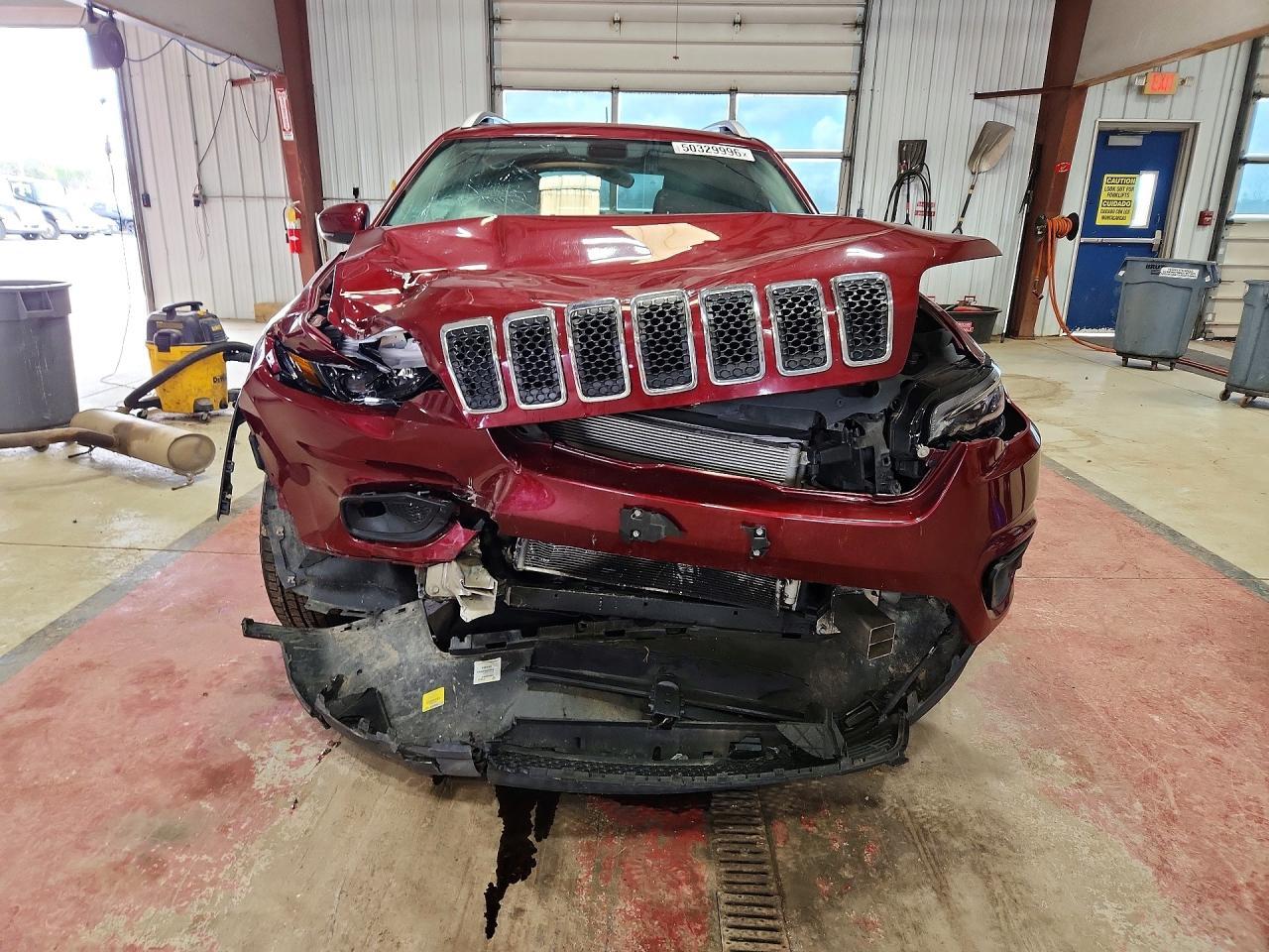 2019 Jeep Cherokee Latitude Plus - Image 5
