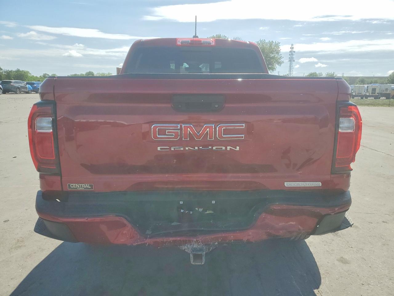 2024 GMC Canyon Elevation - Image 6