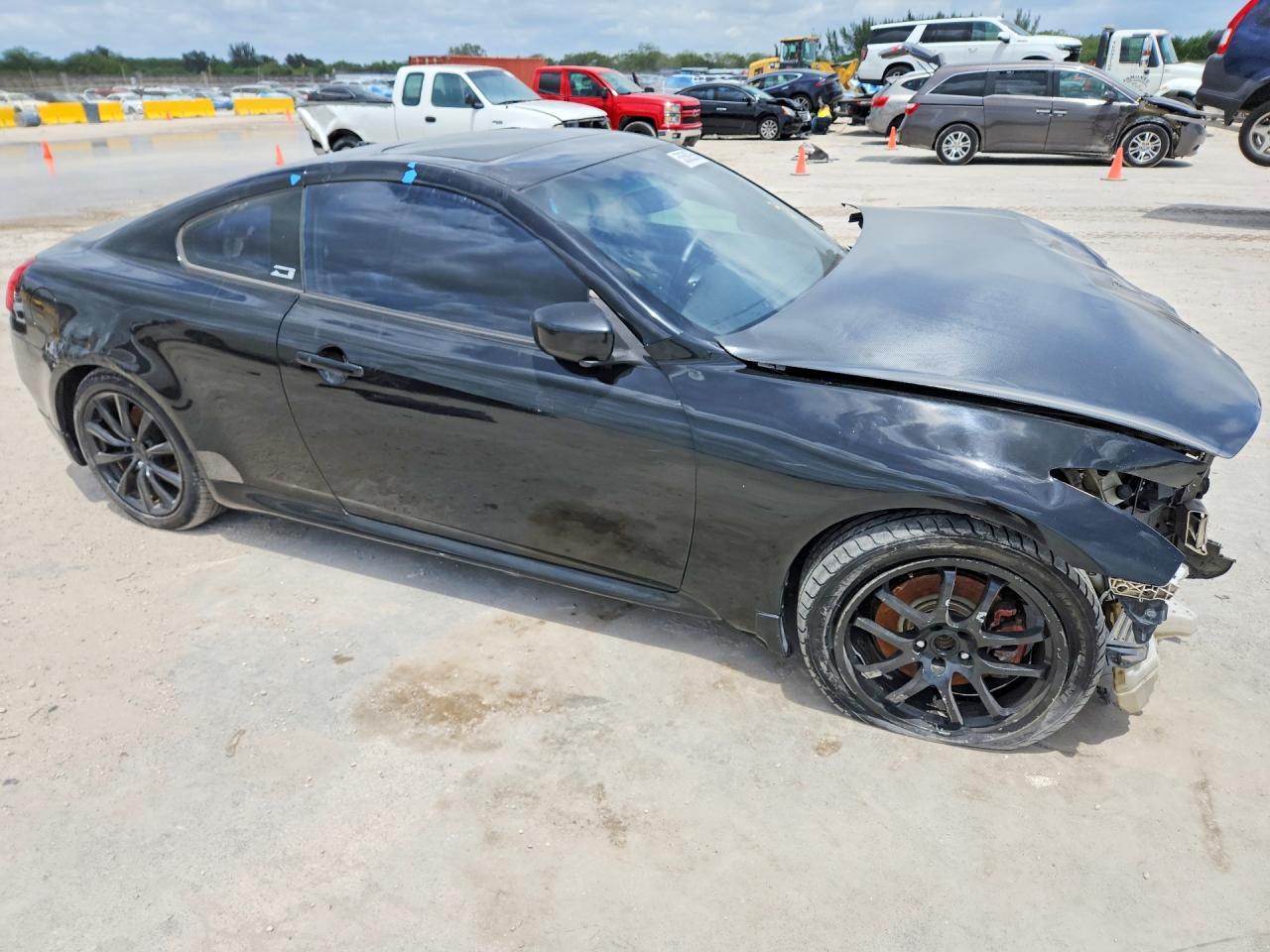 2011 Infiniti G37 Coupe Base - Фото 4