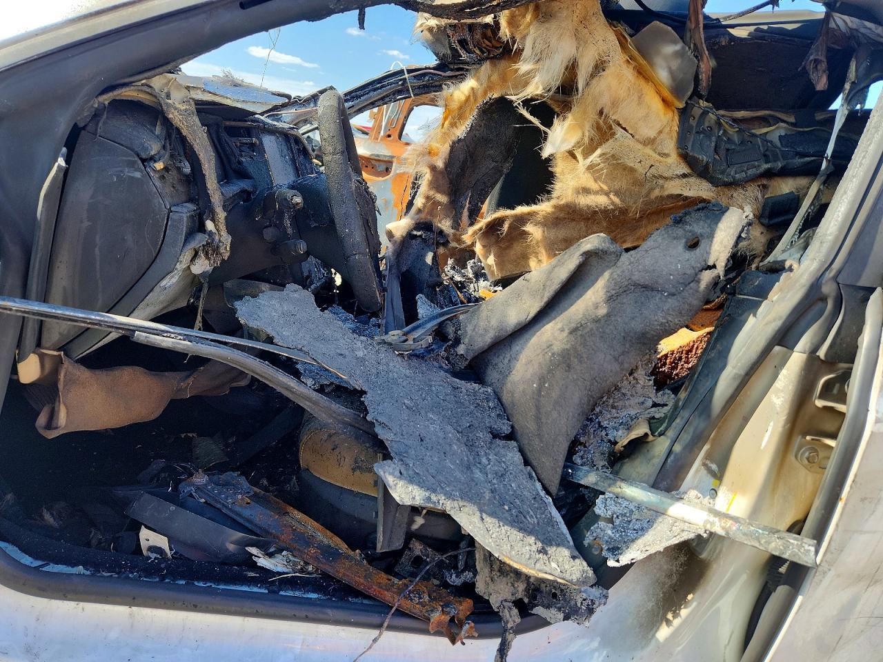 2015 Tesla Model S 70D - Image 7