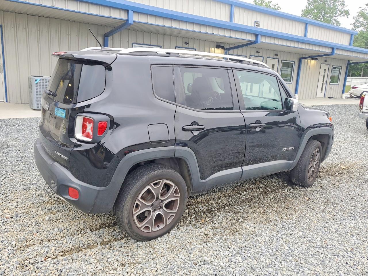 2016 Jeep Renegade Limited - Фото 3