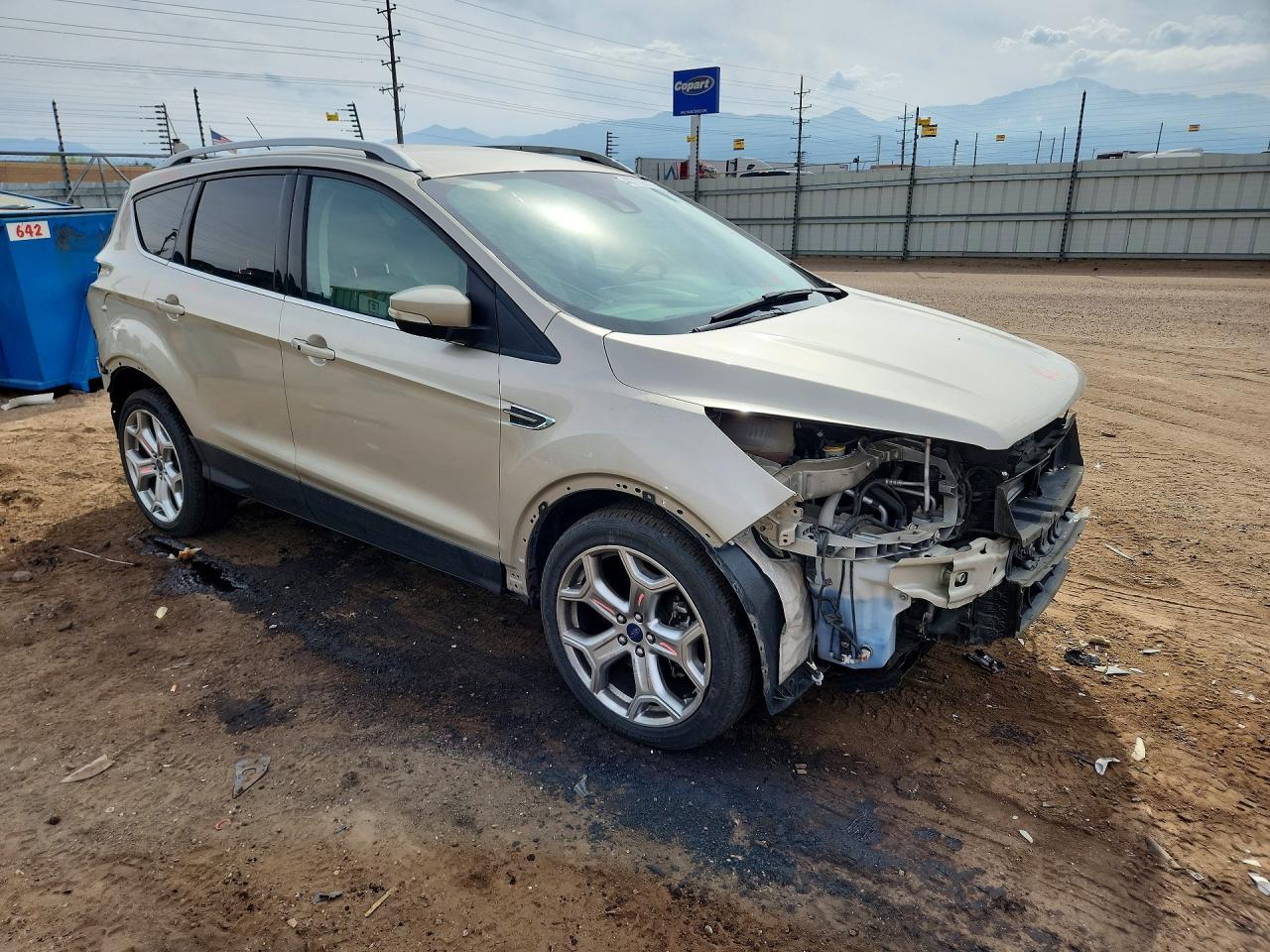 2017 Ford Escape Titanium - Фото 4