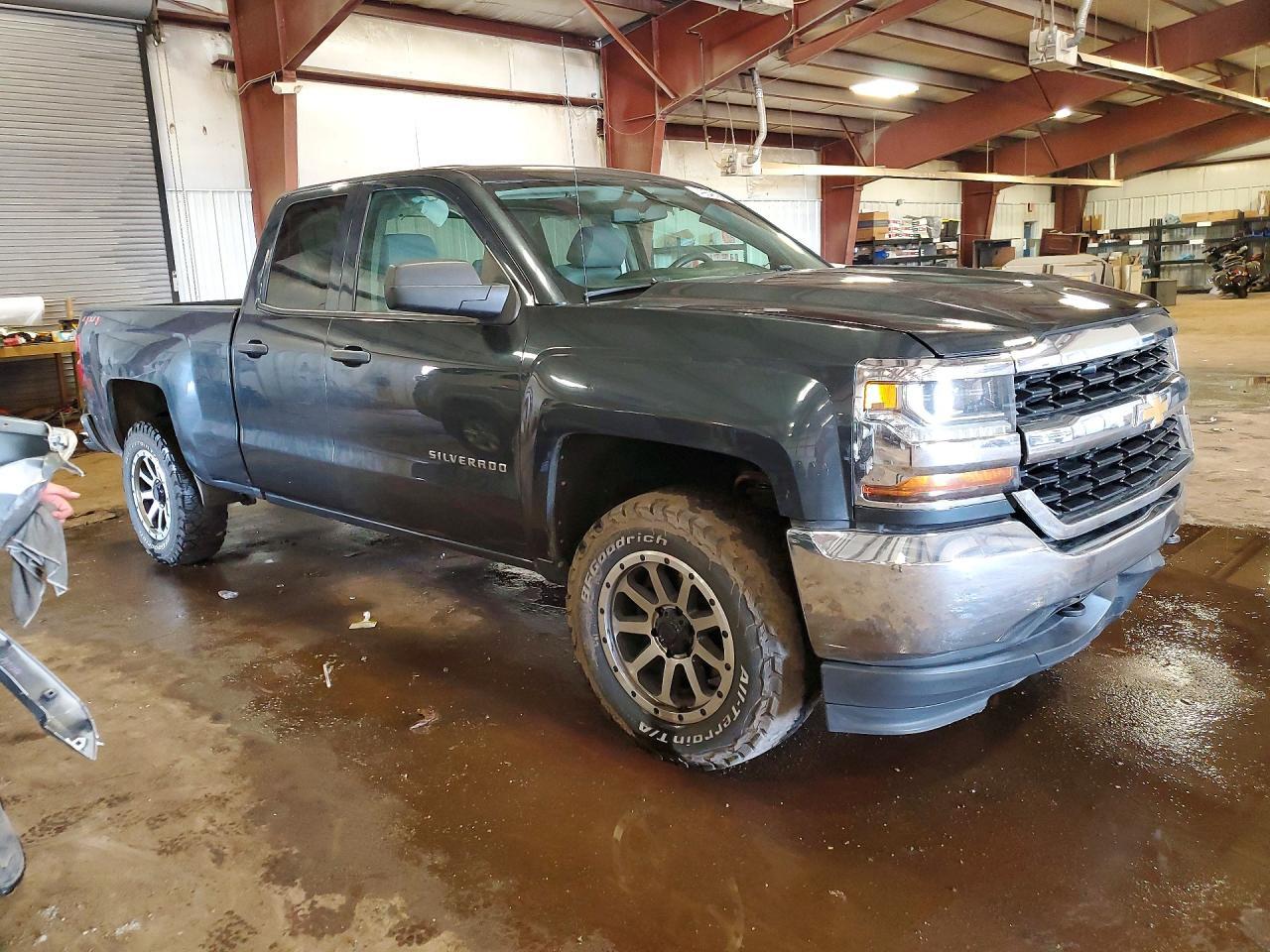 2018 Chevrolet Silverado K1500 - Фото 4