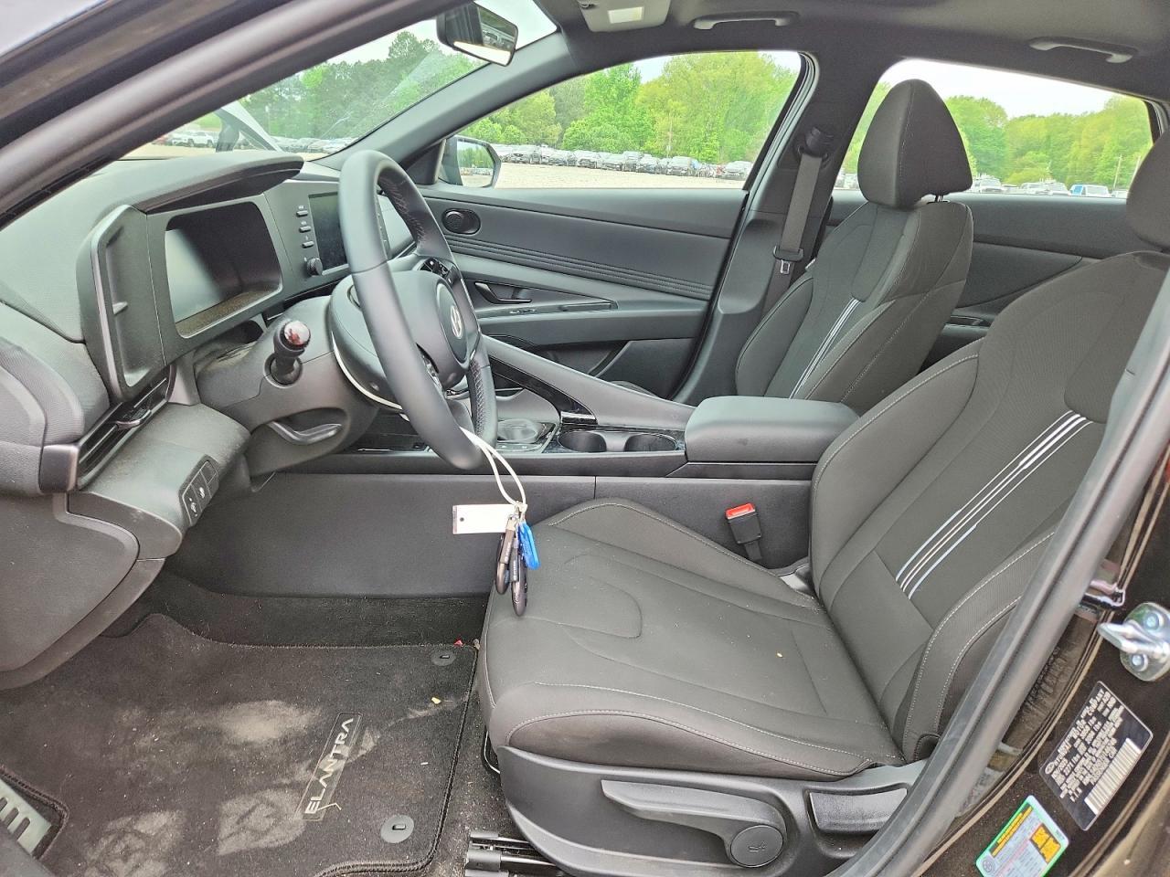 2026 Hyundai Elantra Sel Sport Premium - Фото 7