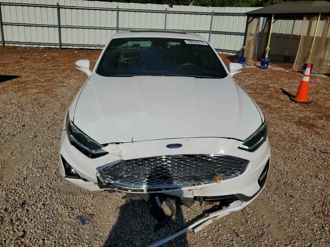 2019 Ford Fusion Titanium - Фото 5