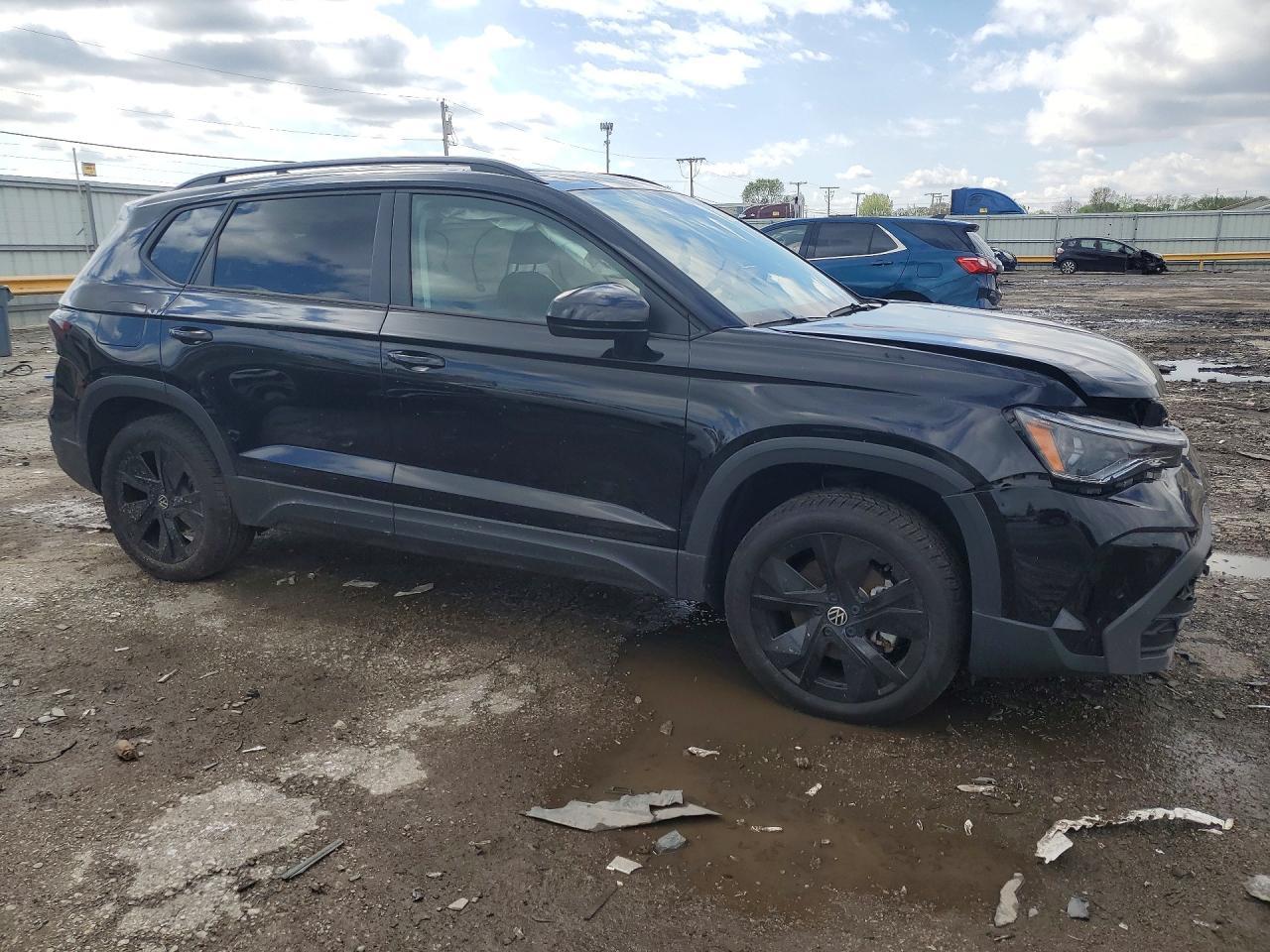 2025 Volkswagen Taos Se Black - Фото 4