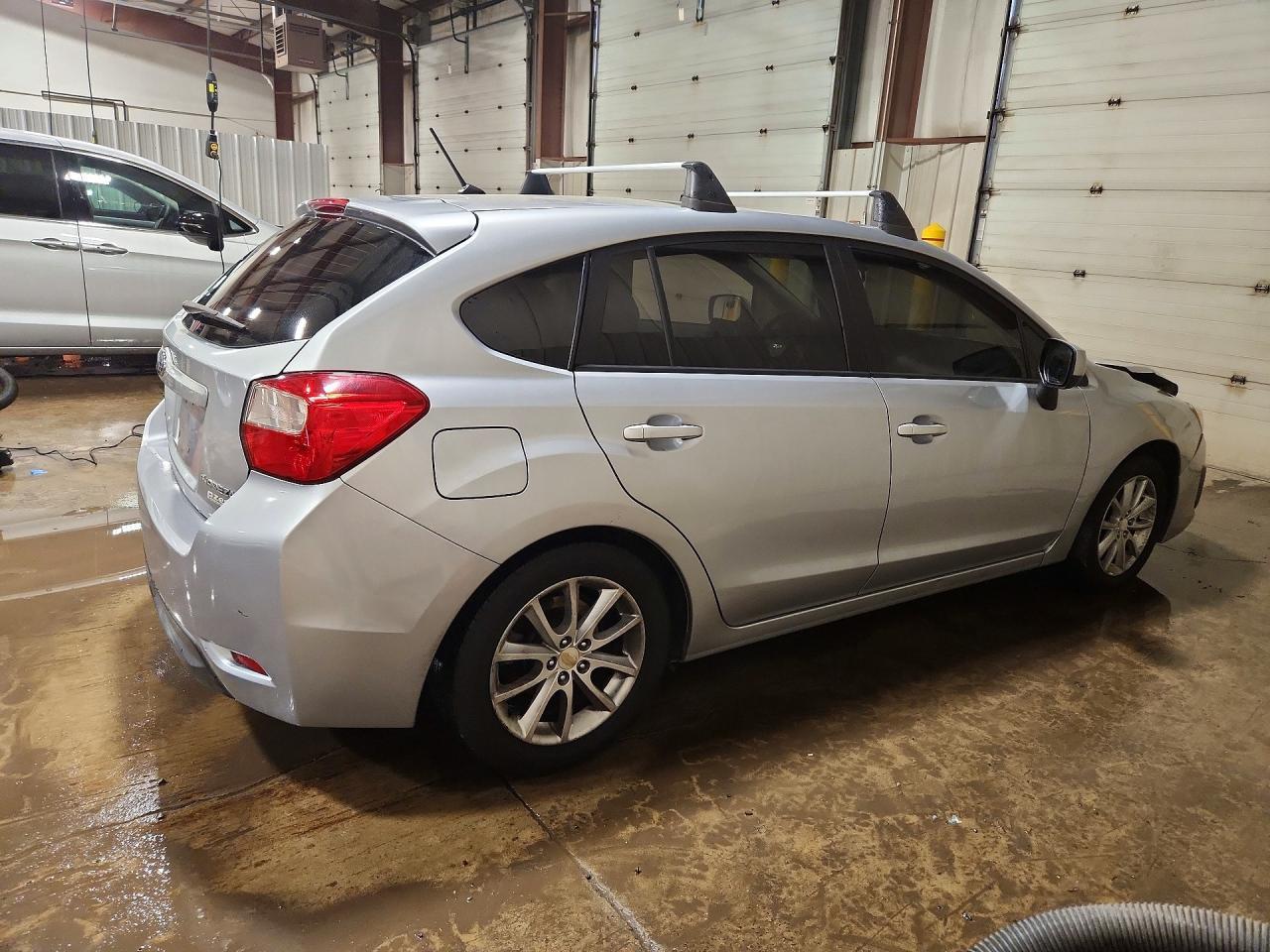 2013 Subaru Impreza Premium - Фото 3