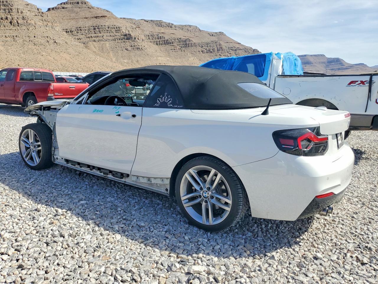 2017 BMW 230I - Фото 2