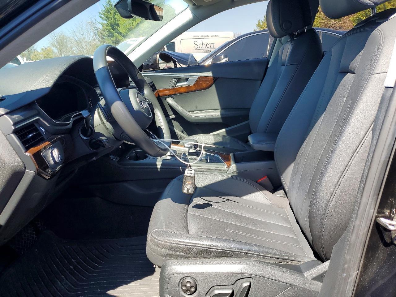 2019 Audi A4 Premium Plus - Фото 7