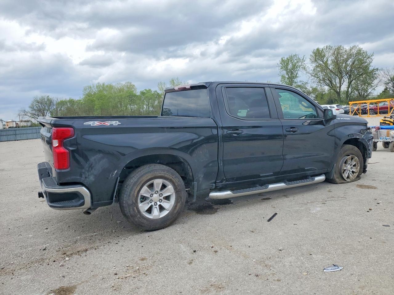2020 Chevrolet Silverado K1500 Lt - Image 3