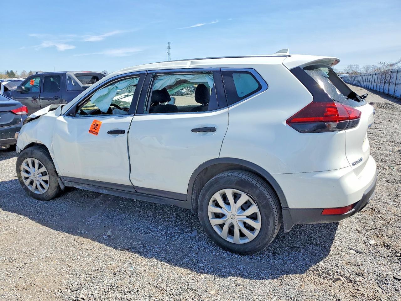 2019 Nissan Rogue S - Image 2
