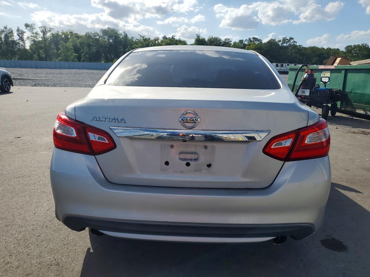 2017 Nissan Altima 2.5 S - Фото 6