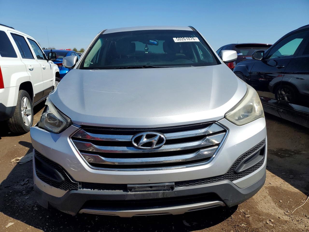 2013 Hyundai Santa Fe Sport 2.4L - Image 5