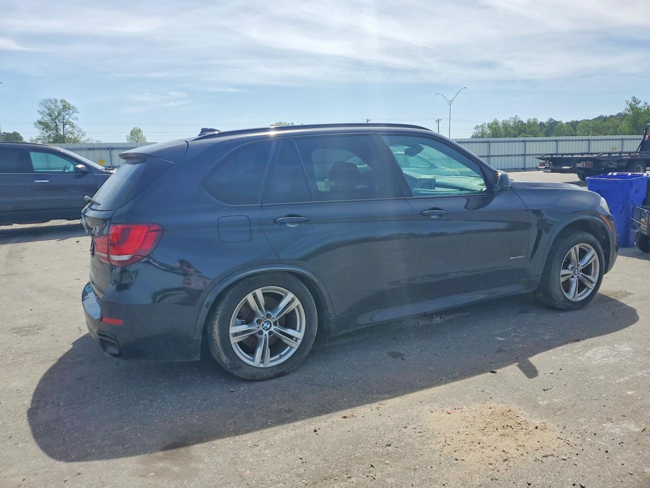 2016 BMW X5 xDrive50I - Фото 3