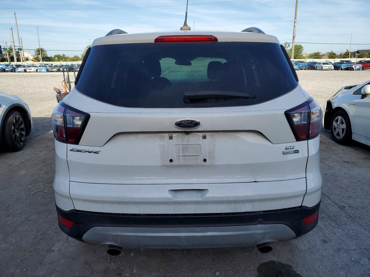 2018 Ford Escape Se - Фото 6