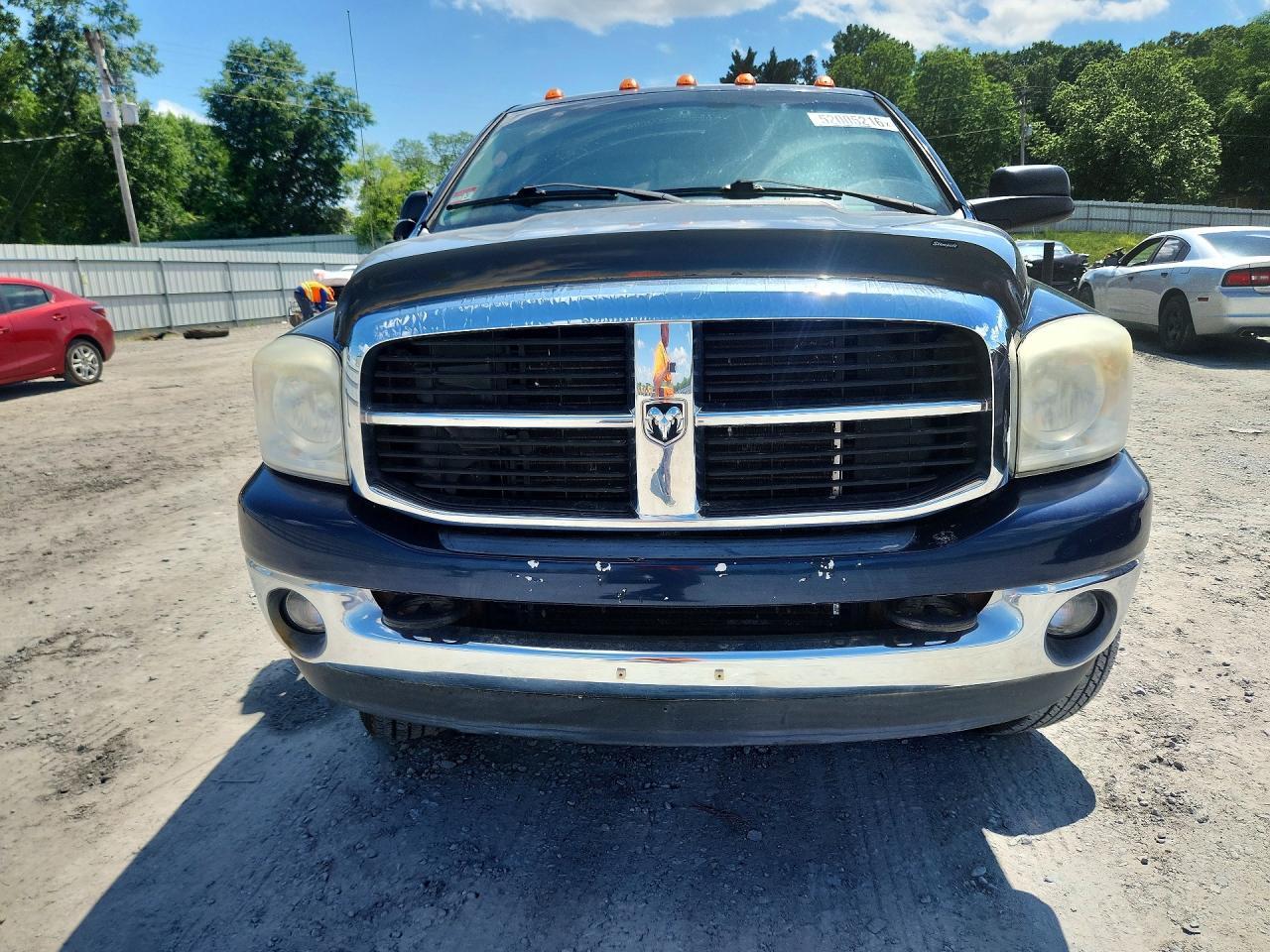 2007 Dodge Ram 2500 St - Image 5