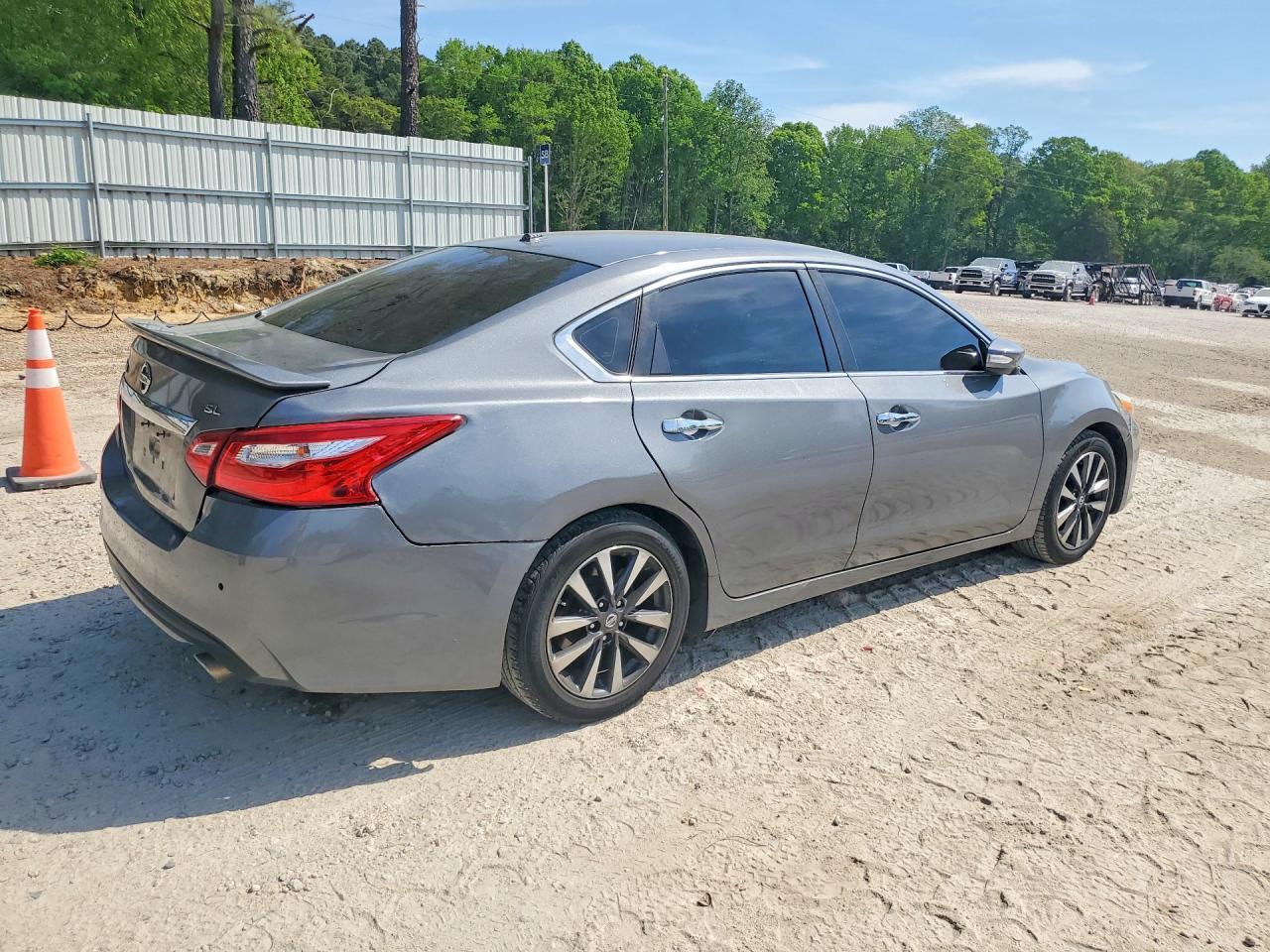2016 Nissan Altima 2.5 Sl - Image 3