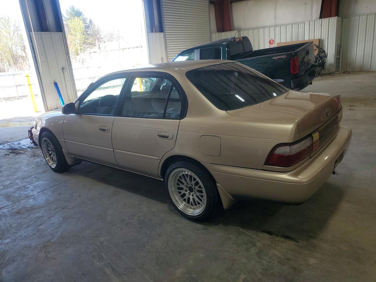 1996 Toyota Corolla Dx - Фото 2