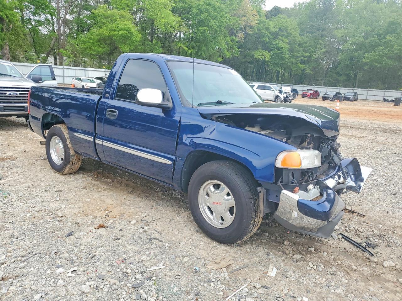 2002 GMC New Sierra C1500 - Фото 4