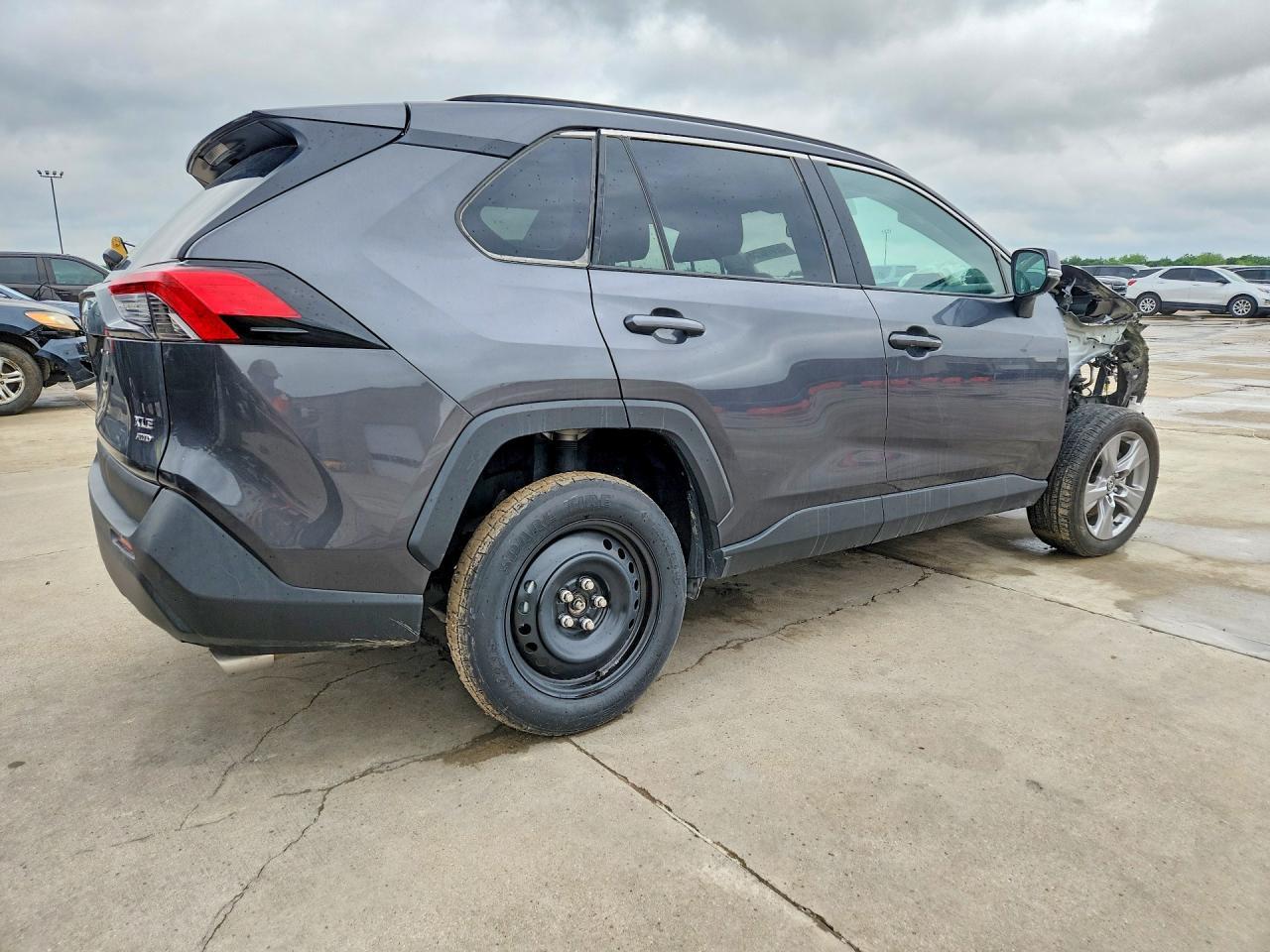 2025 Toyota Rav4 Xle - Фото 3