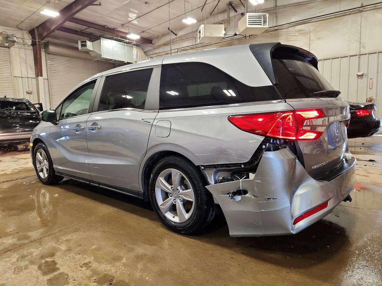 2020 Honda Odyssey Ex - Фото 2