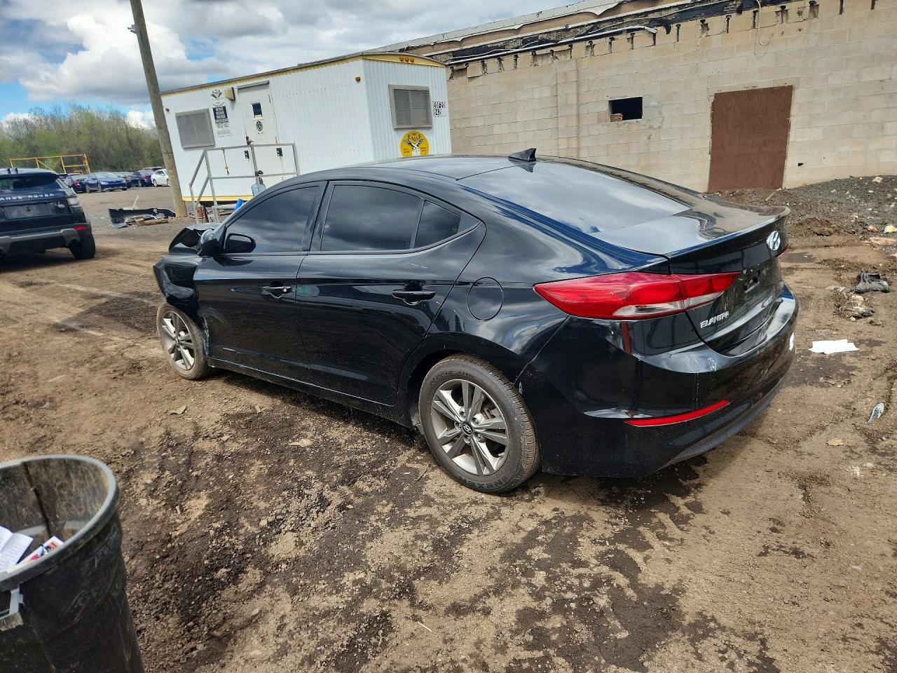 2018 Hyundai Elantra Sel - Image 2