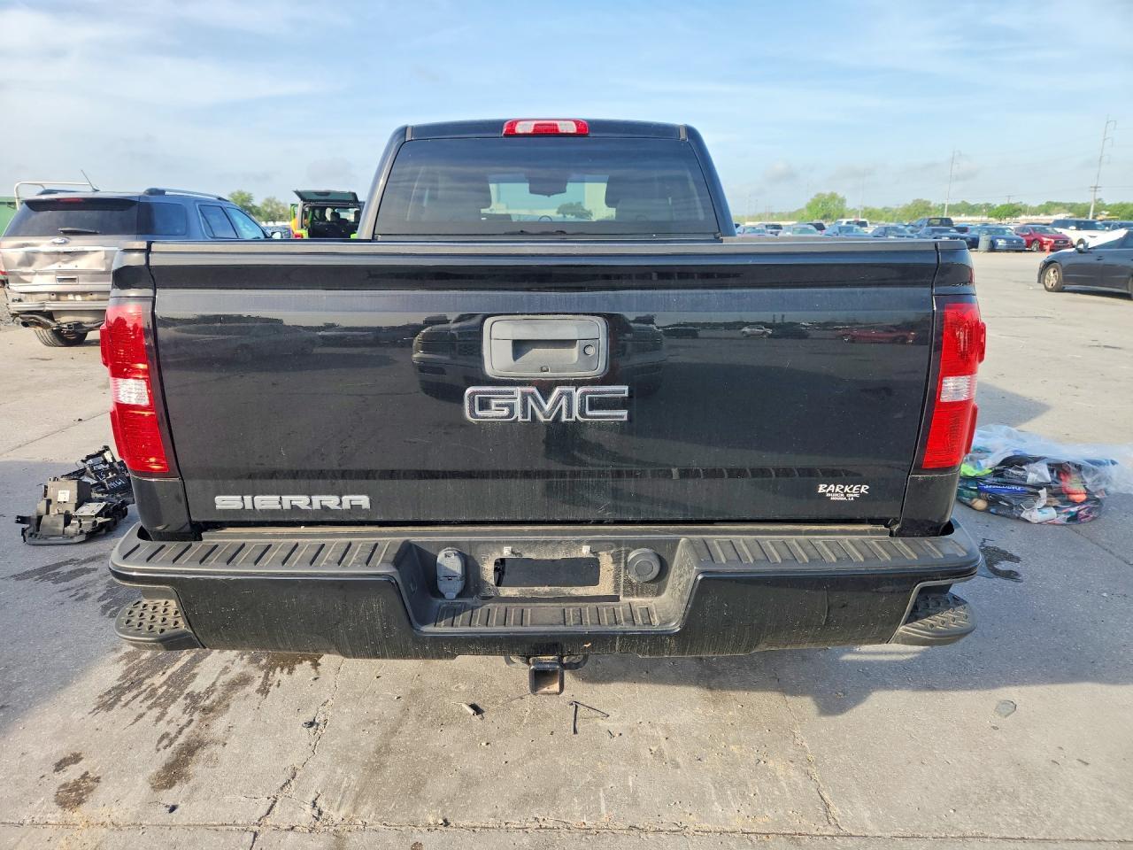 2018 GMC Sierra C1500 - Image 6