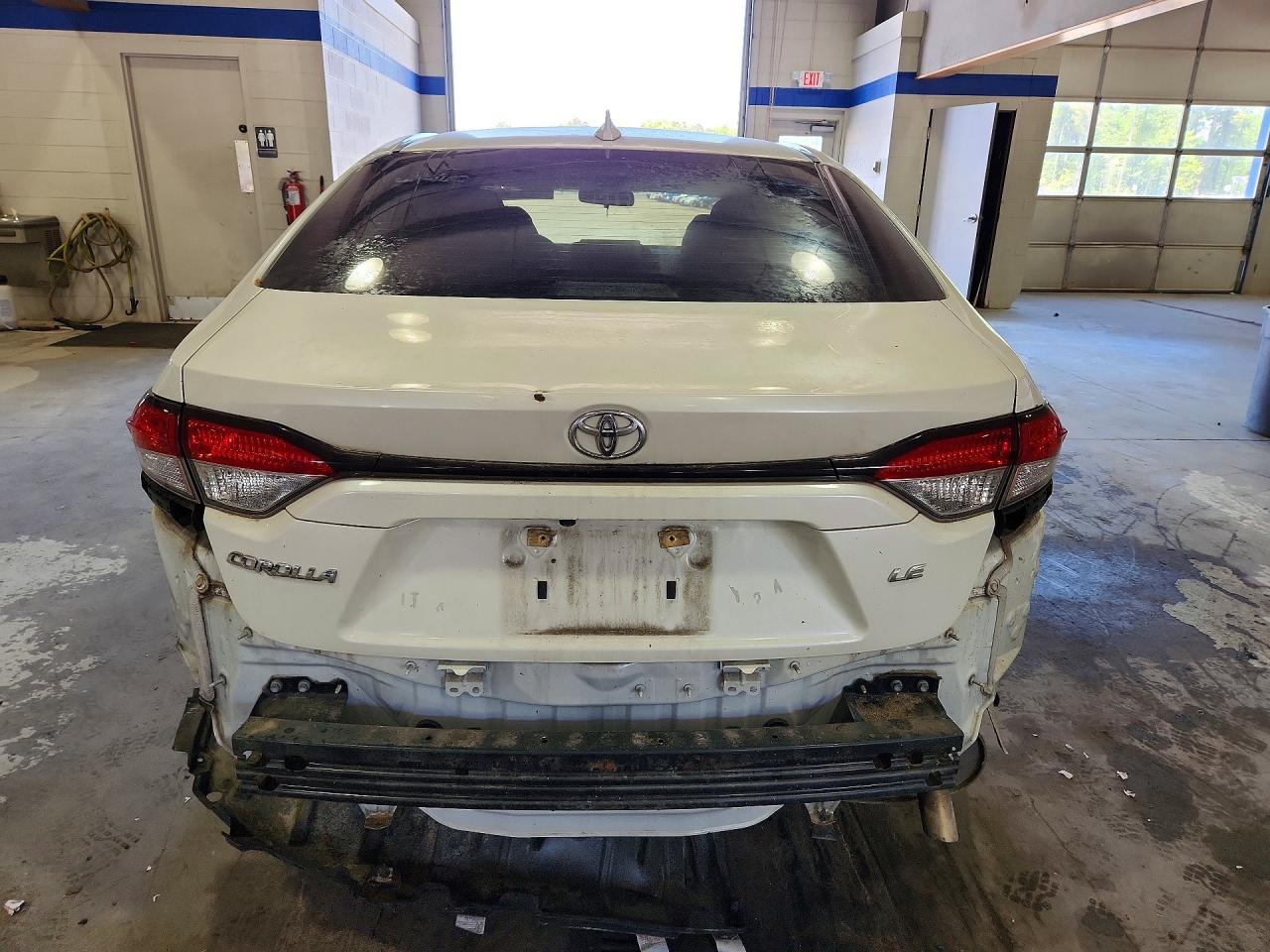 2020 Toyota Corolla Le - Фото 6