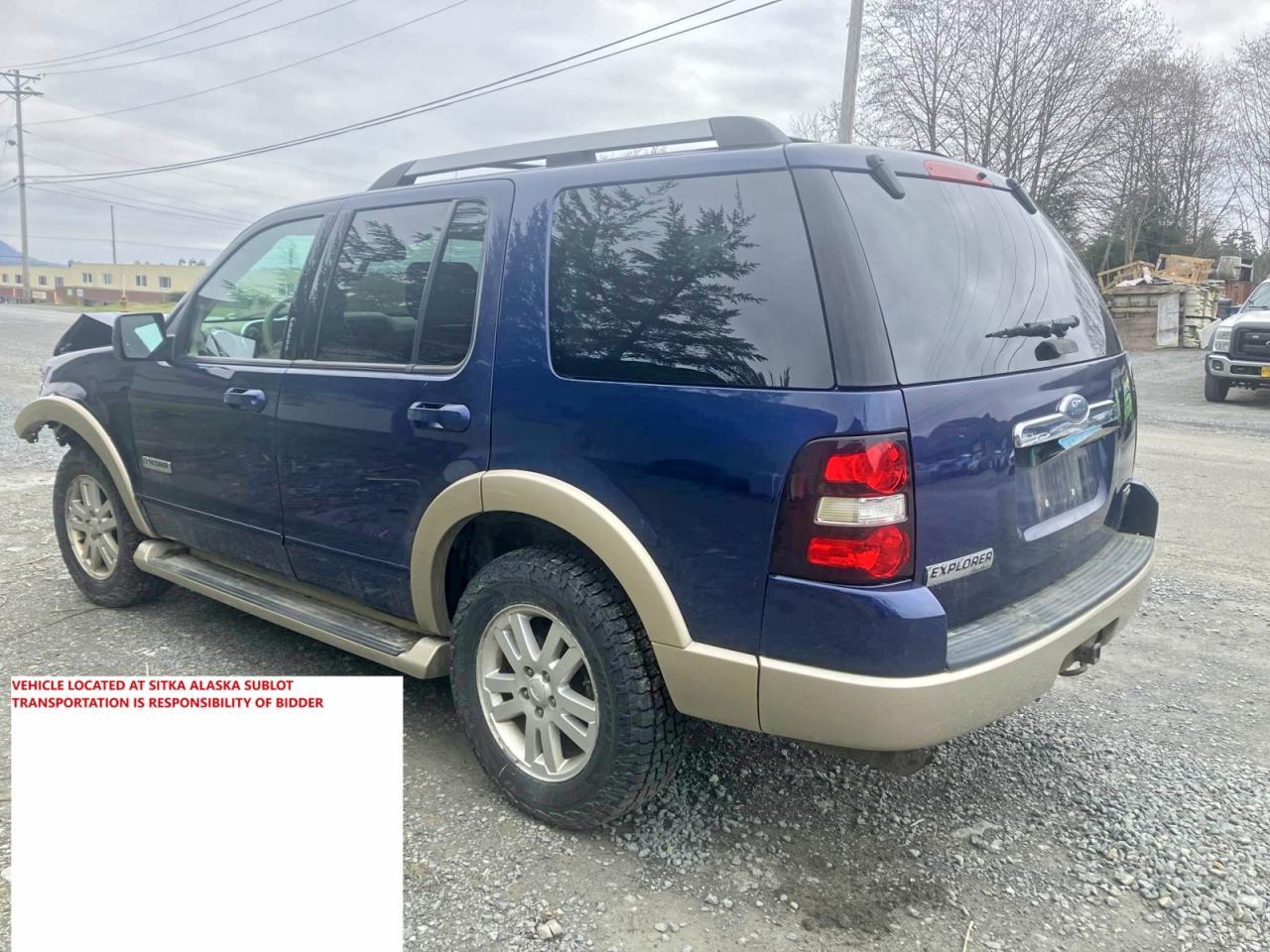 2007 Ford Explorer Eddie Bauer - Image 2