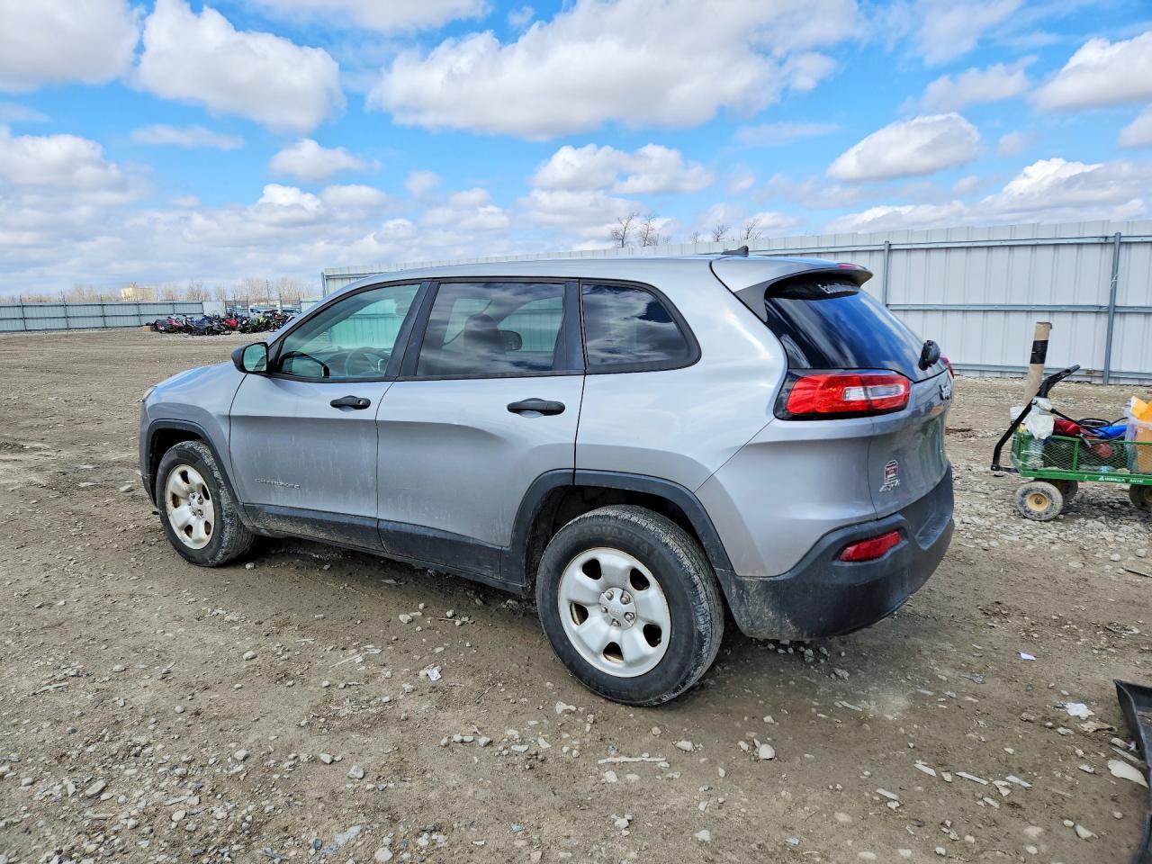 2014 Jeep Cherokee Sport - Фото 2