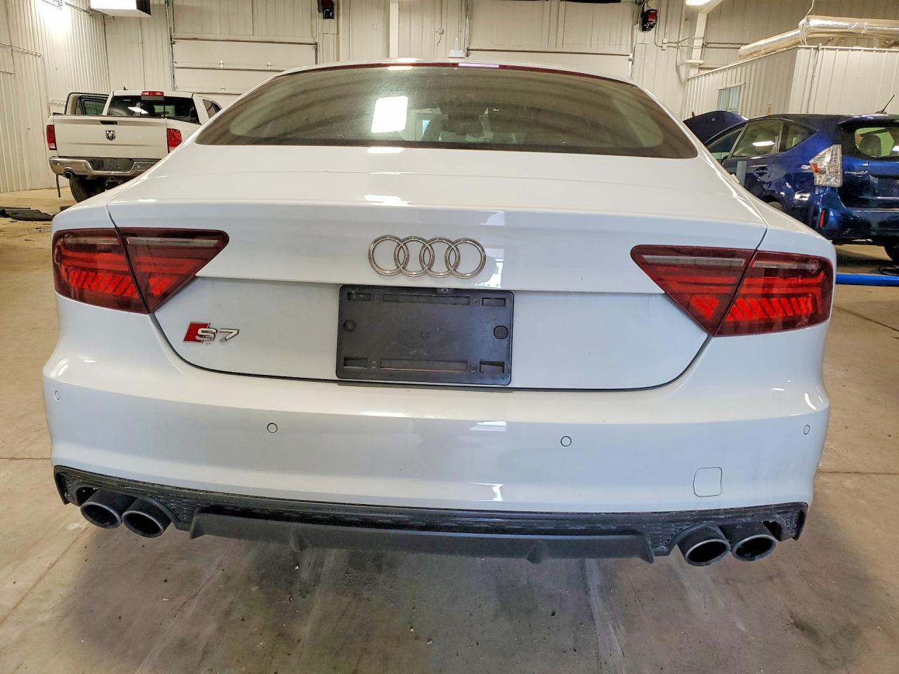 2017 Audi S7 Premium Plus - Фото 6