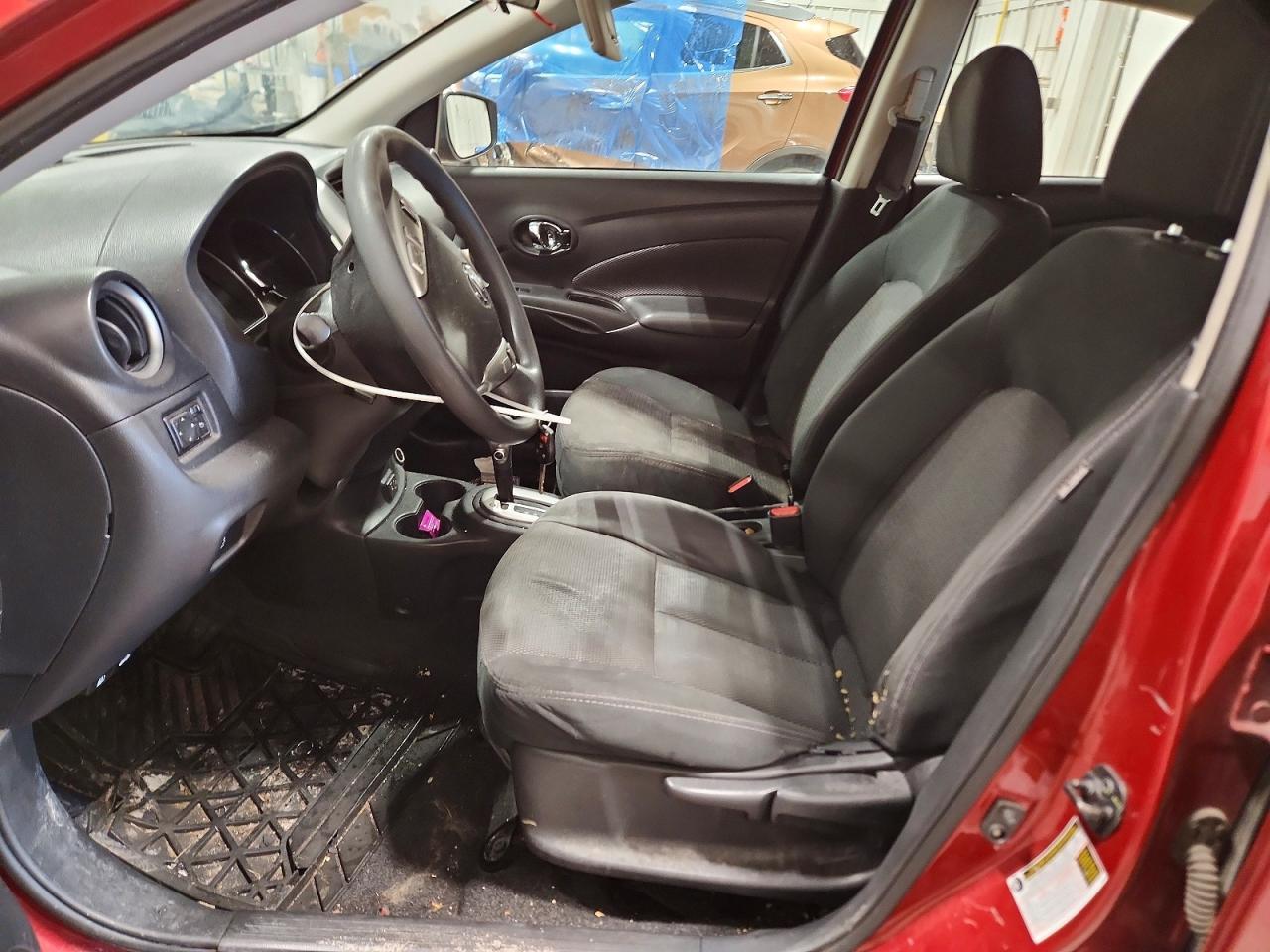 2019 Nissan Versa Sv - Image 7