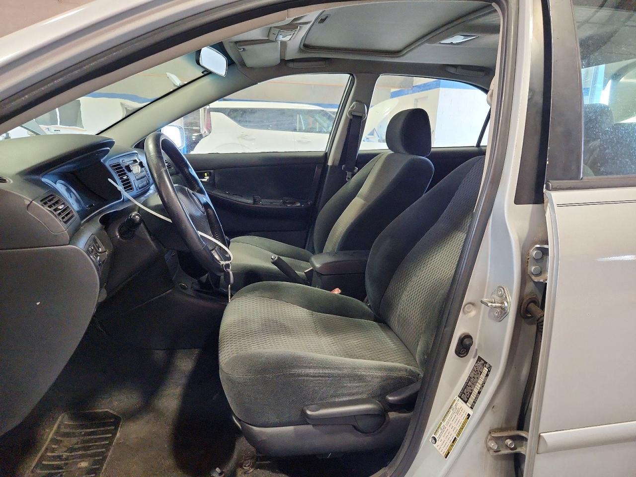 2007 Toyota Corolla - Image 7