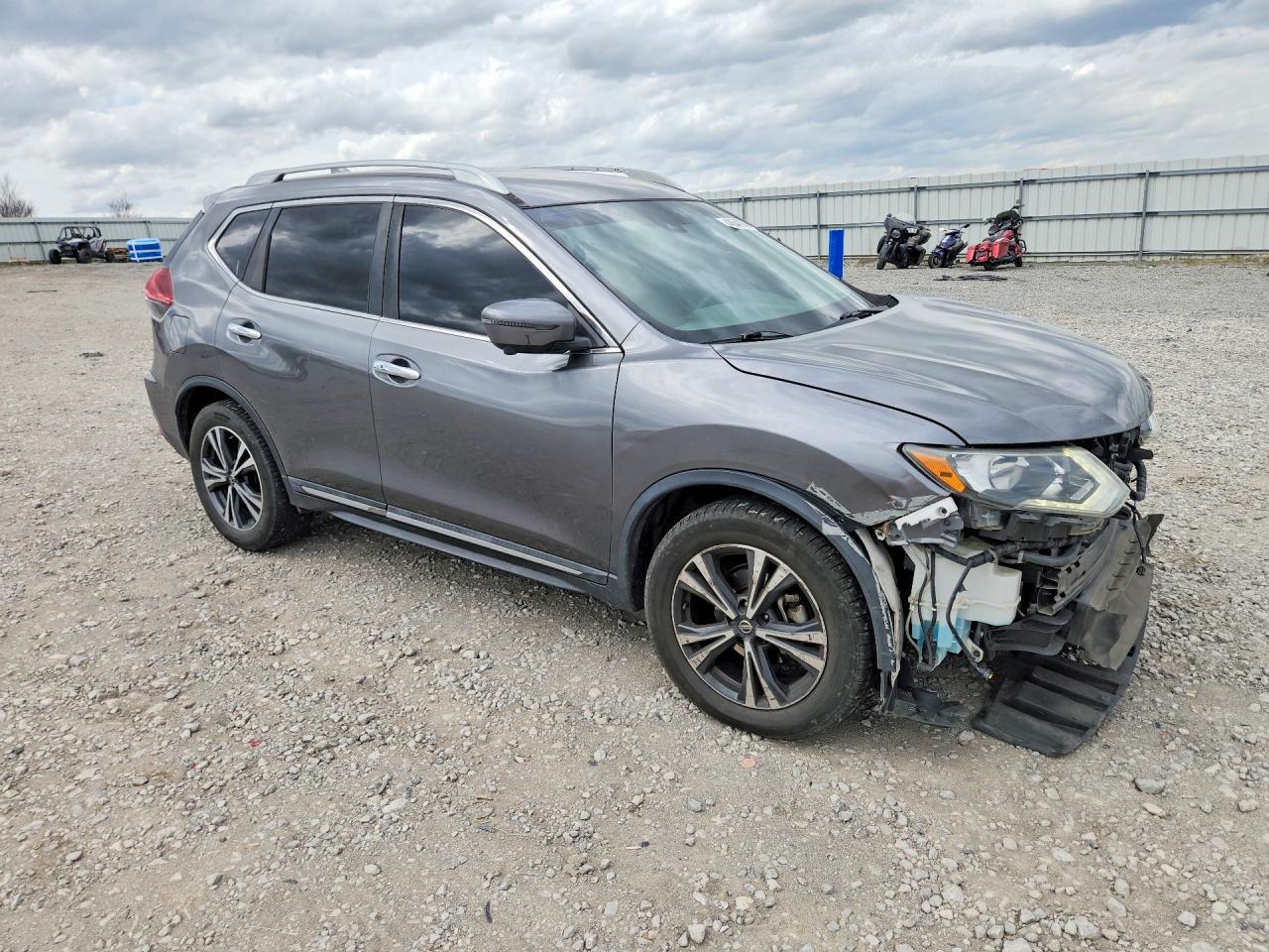 2018 Nissan Rogue Sl - Image 4