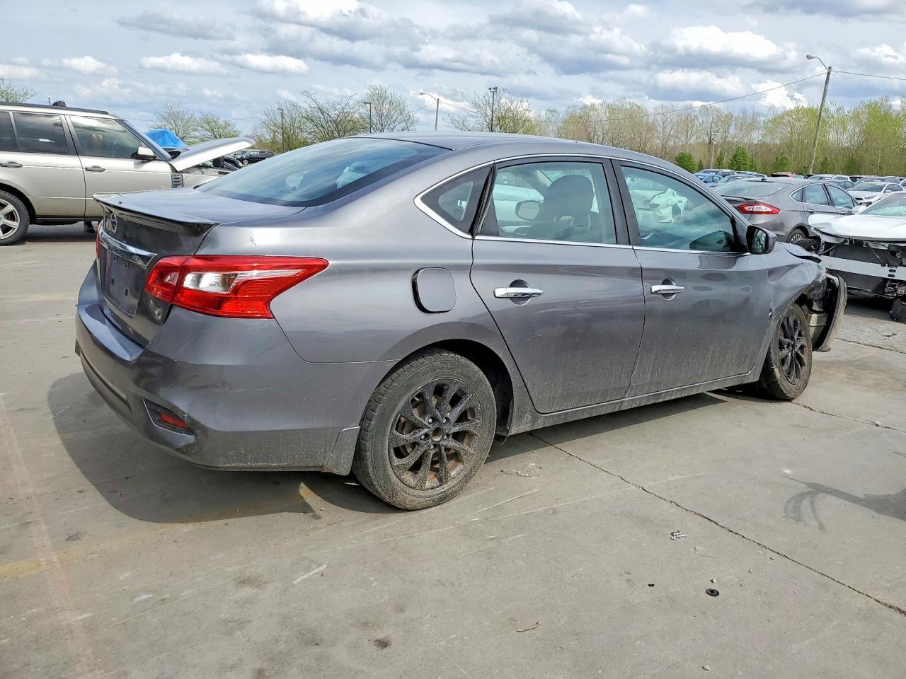 2018 Nissan Sentra S - Image 3