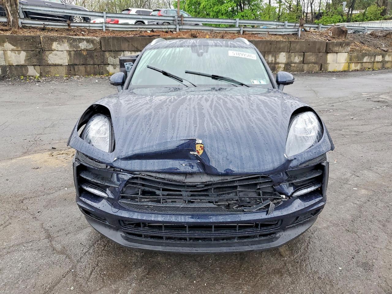 2021 Porsche Macan - Image 5