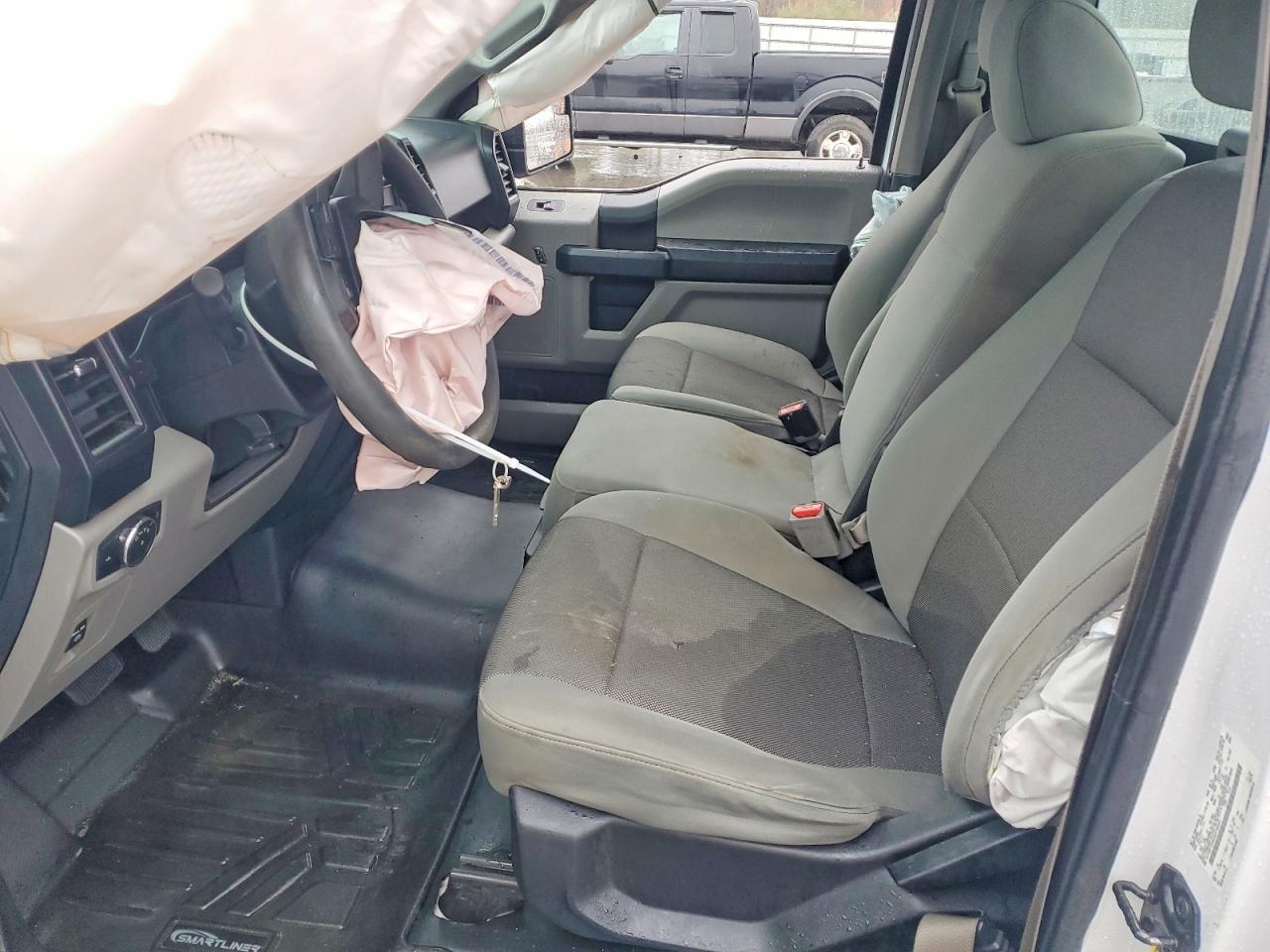 2016 Ford F150 - Фото 7