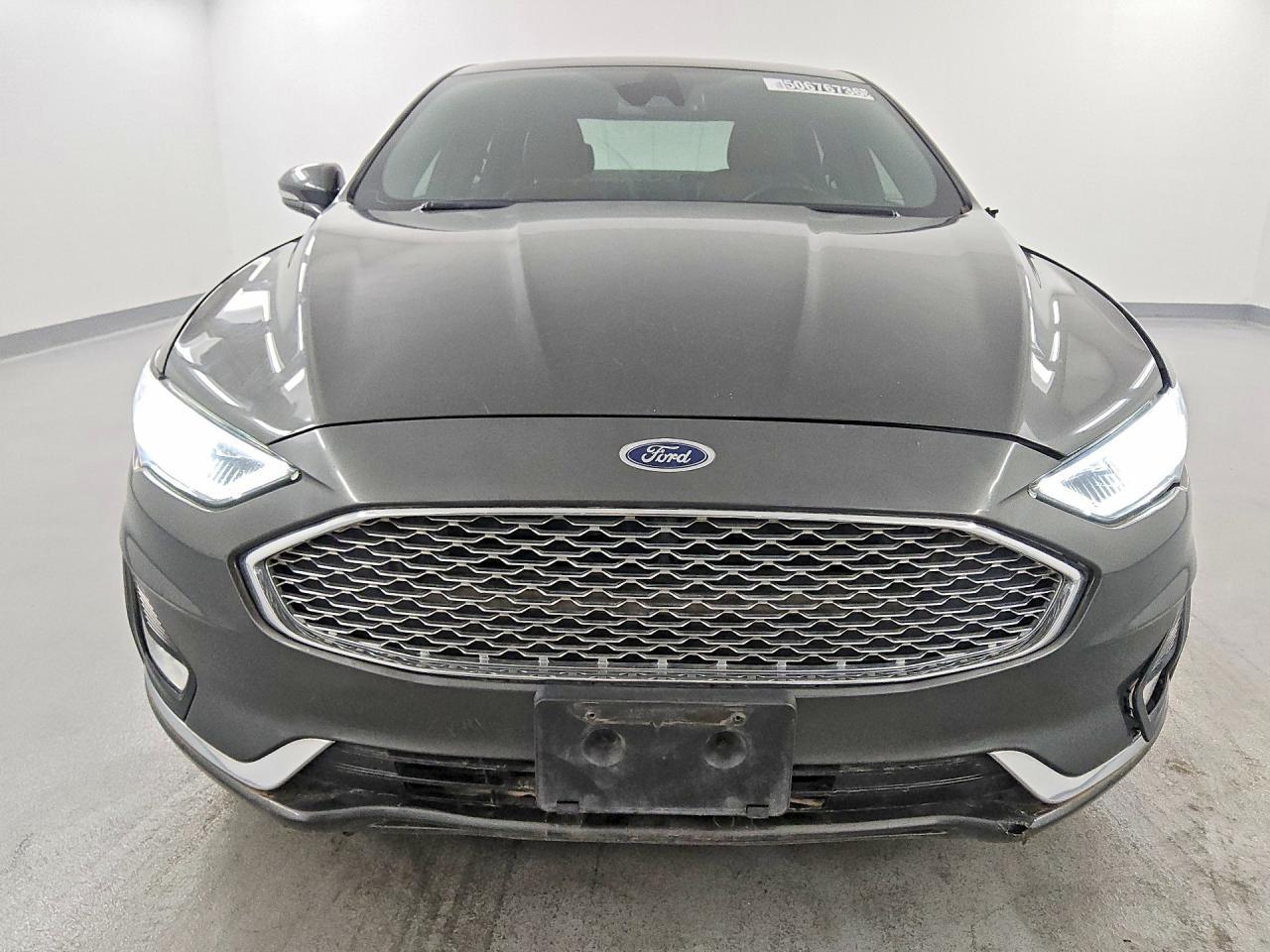 2019 Ford Fusion Titanium - Фото 5