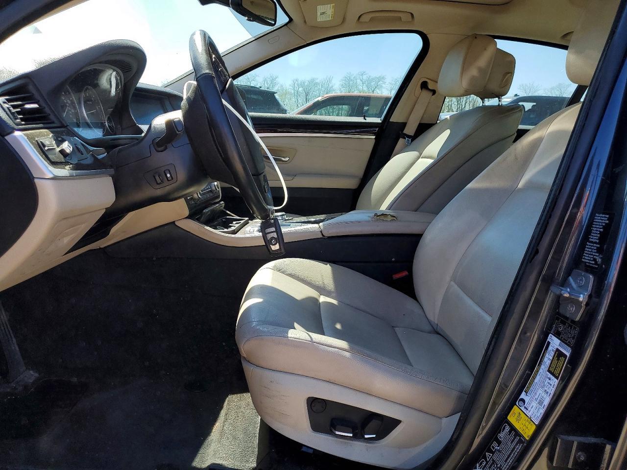 2012 BMW 528 Xi - Image 7