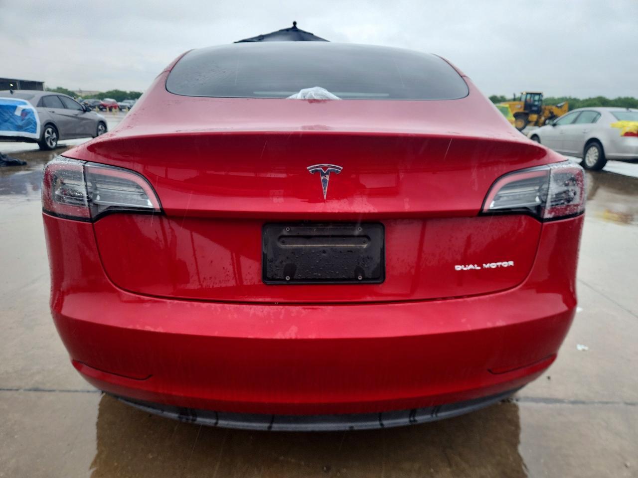 2023 Tesla Model 3 - Фото 6