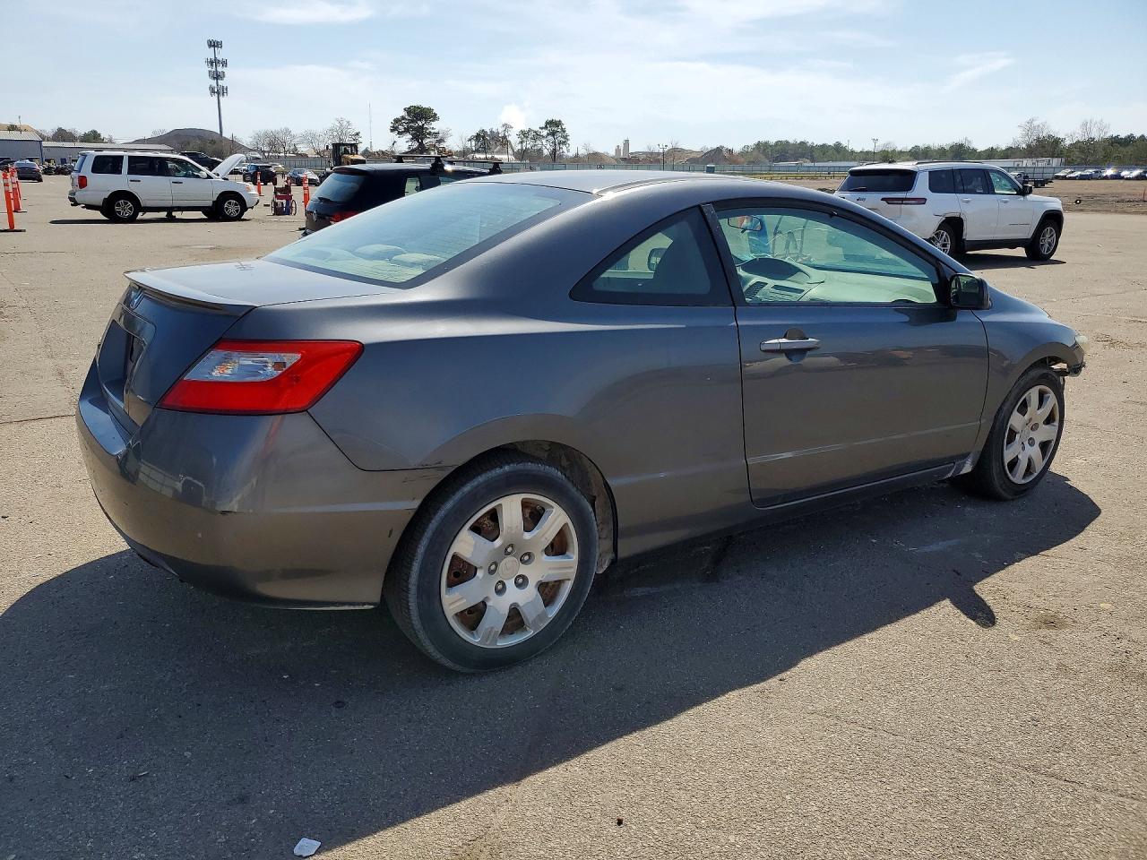 2010 Honda Civic - Фото 3