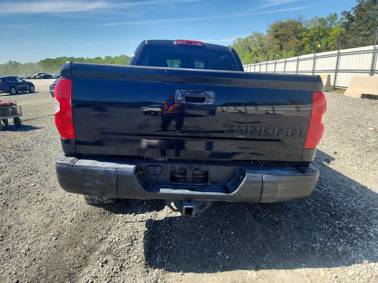 2019 Toyota Tundra Sr - Фото 6
